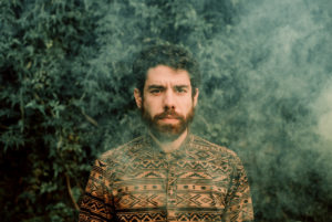 Luca Argel-Revista Rua